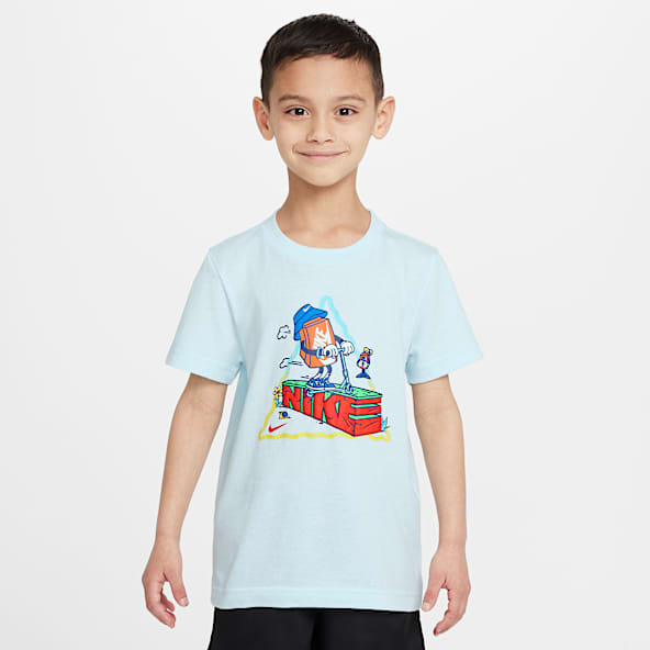 Boys Training & Gym Tops and T-Shirts. Nike.com